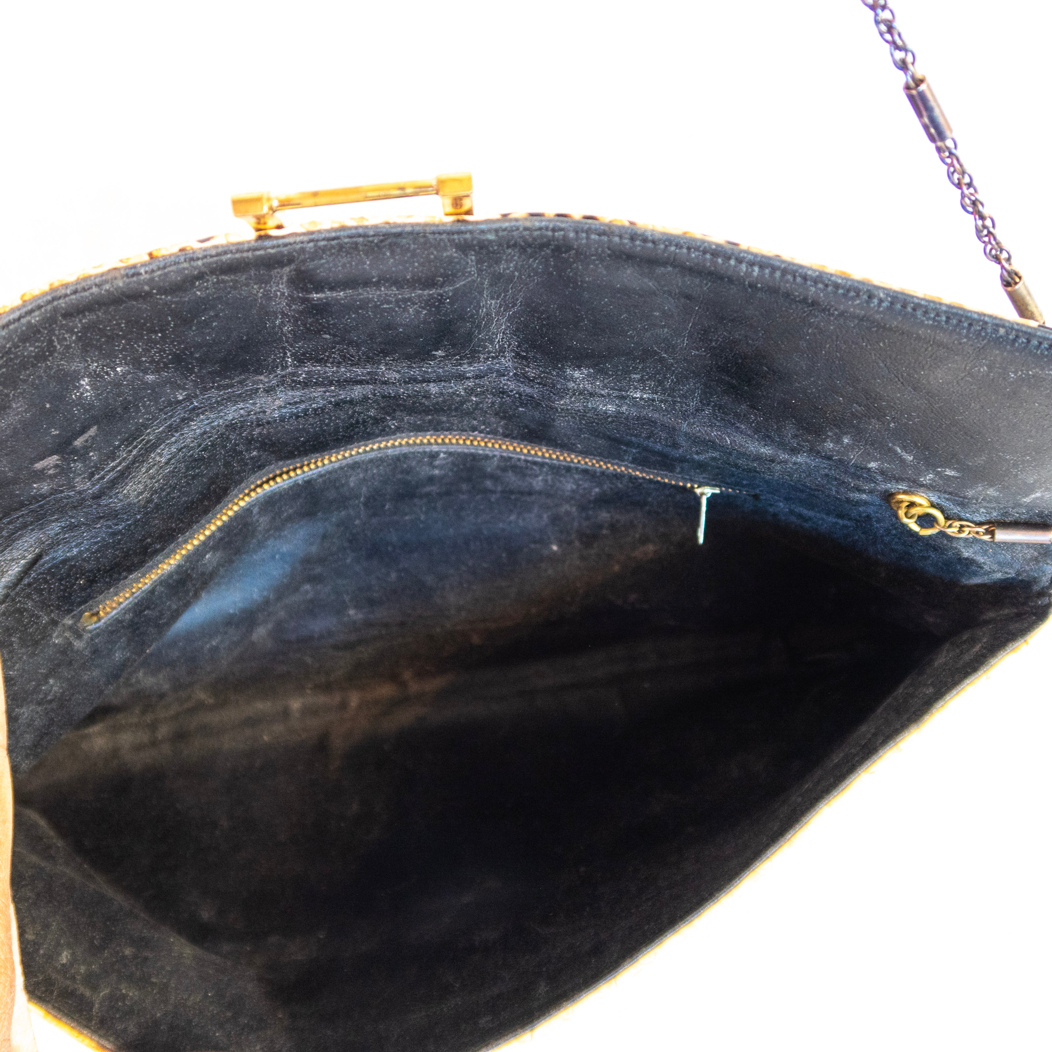 Night Coil Vintage Clutch